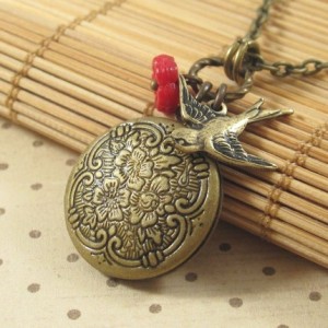 Amour. Locket Necklace